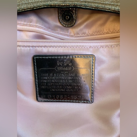 COACH - Picture 14 of 14